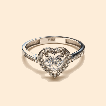 Дамски златен пръстен 14К с бял камък Heart Cut и ореол от бели камъни 2.00 гр. размер 53